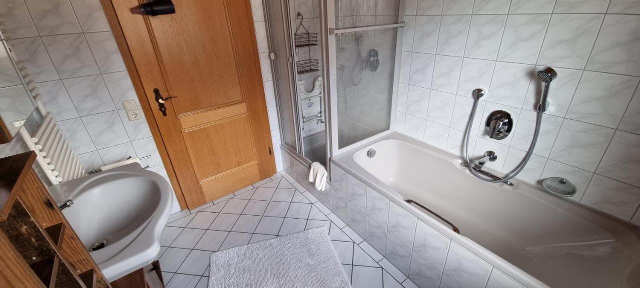 Appartement Lissi - Ruhig, Idyllisch & Grosszuegig Salem  Esterno foto